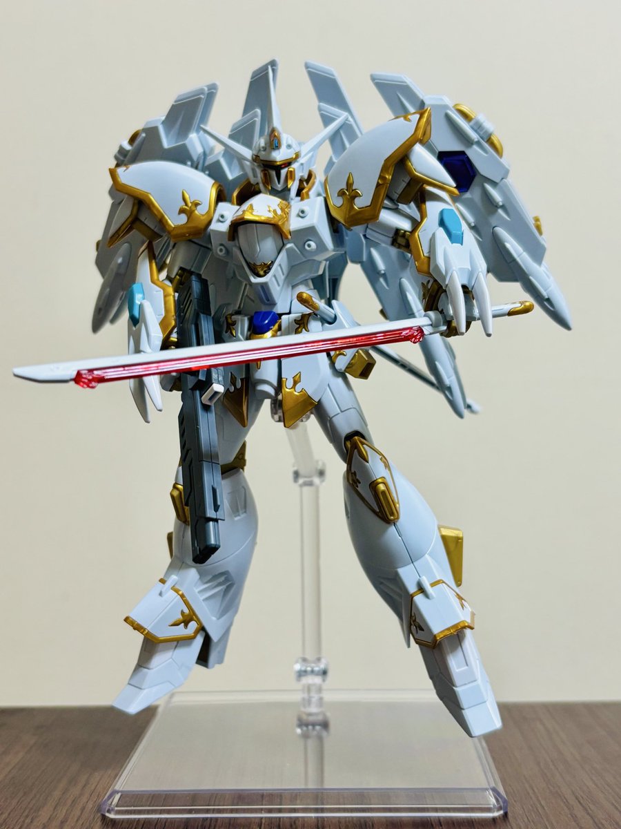 kurahide4's tweet photo. まだ、始めたばかりで
いいね数もフォロワーさんも
少なめですが、感謝です🙇‍♂️✨

ガンプラ、食べ物、等
内容をバランス良く投稿していきたいと
思っていますので、これからも
よろしくお願いします🙇✨

とりあえず感謝なので
英紀感激です🍛✨
ありがとうございます♪笑

#ブラックナイトスコードカルラ
