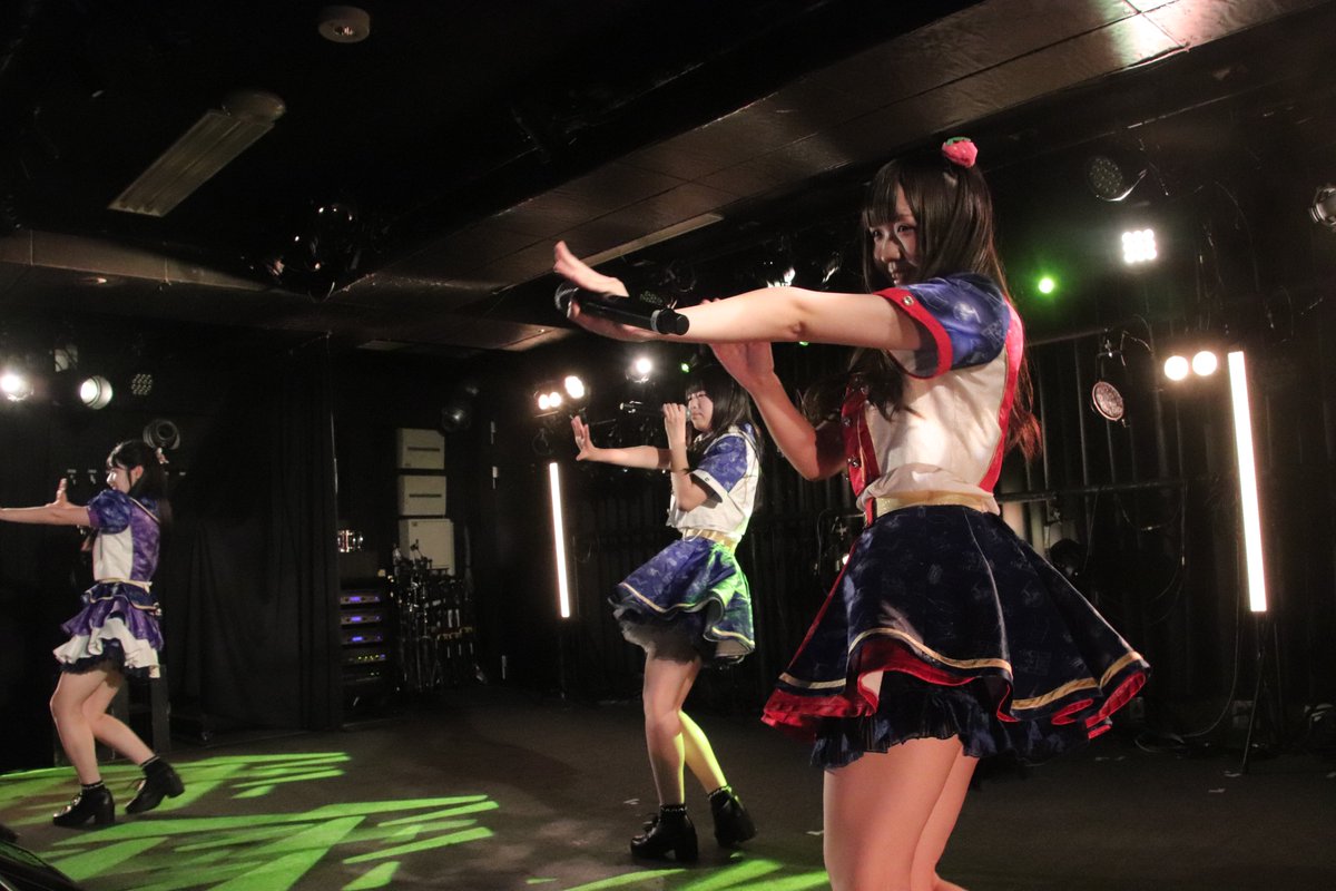 gomasabaphoto's tweet photo. とある日のライブから。
2026.07.19
アイドル好きで何がわるい
MilkShake(ミルクセーキ)のみなさん
#MilkShake
#ミルクセーキ
#可恋こころ
#佐倉あさみ
#夢乃せいな
#梅田Zeela https://t.co/4v09nTK8fL