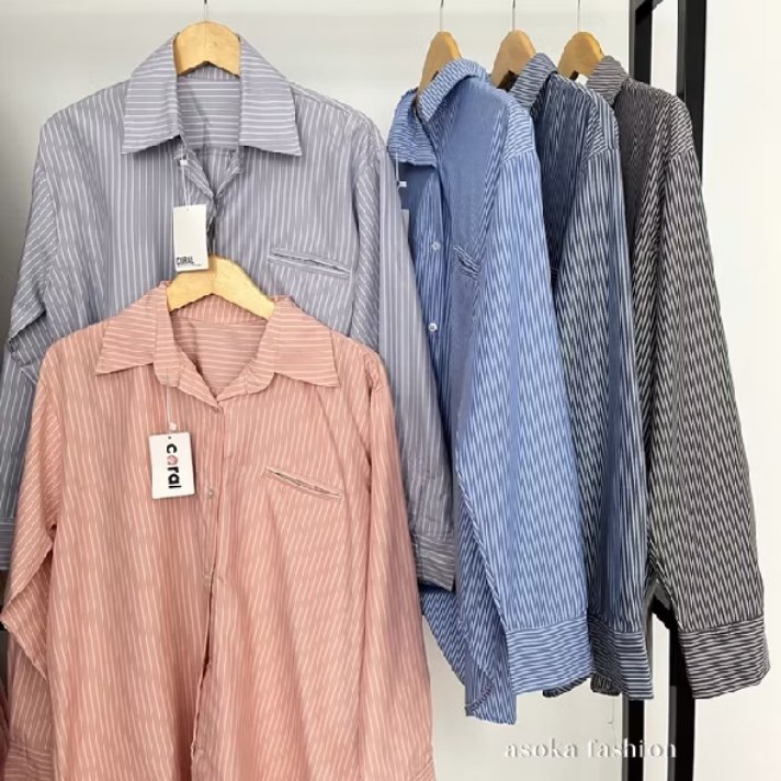 03JH97's tweet photo. rasanya setiap pakai kemeja stripe selalu ada kesan "rapi tapi nggak berlebihan".

cocok buat hari kerja, meeting, sampai coffee break setelah pulang kantor. simple, nyaman, dan mudah di-styling! https://t.co/JcYRsL36Xr