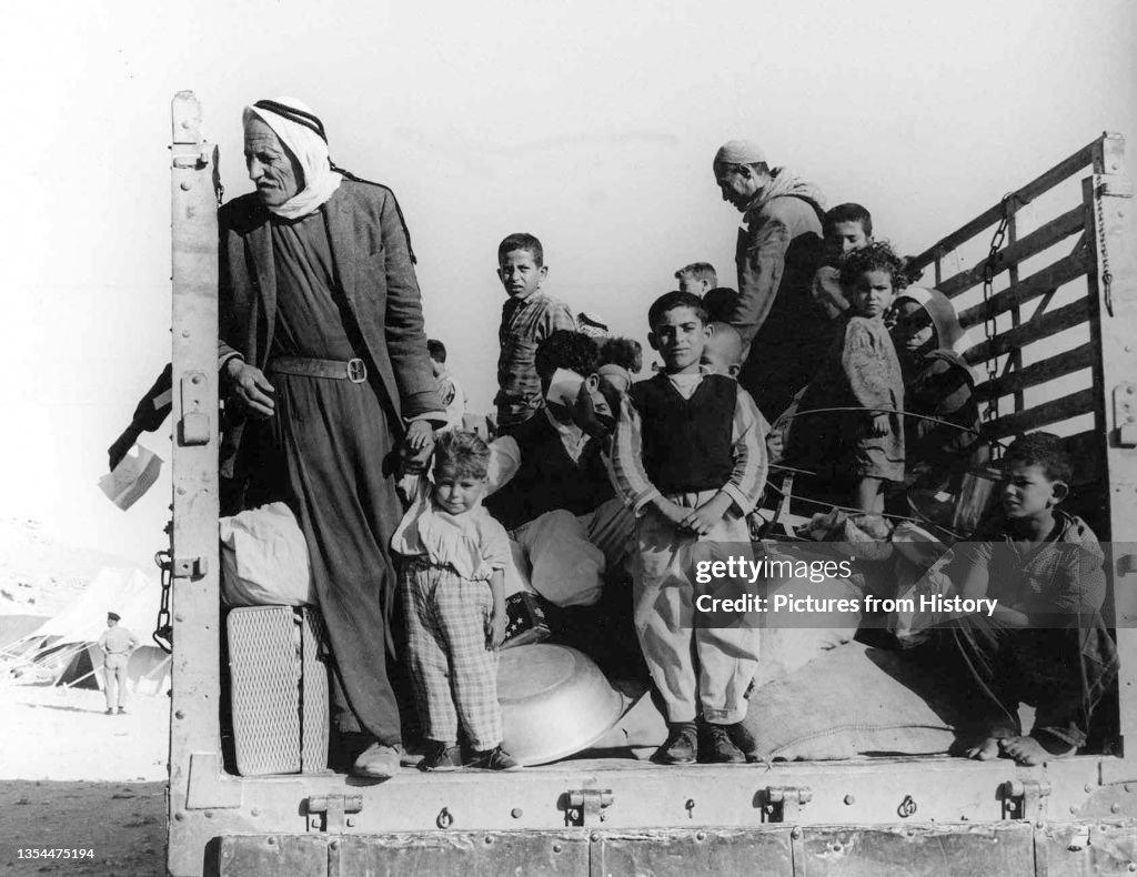 Dalia__2000's tweet photo. @Fx1Jonny It should be noted that this is what has been happening to them for decades, and it did not start on 7 October, despite what many Israelis are trying to convince others. https://t.co/yF2w6DCwEa
