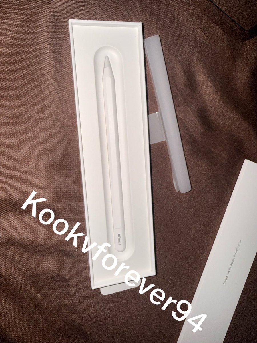 Kookvforever94's tweet photo. ส่งต่อปากกาไอแพด 
USB - C 
2000 รวมส่ง สภาพดีมาก ในกทมส่งแมสได้ออกค่าส่งเพิ่มได้เลย จะขายเพราะจะเปลี่ยนรุ่นใช้  ดูพตได้คับ
#applepencil #ส่งต่อปากกาไอแพด #ปากกาไอแพด #ส่งต่อapplepencil #ปากกาไอแพดมือสอง #ส่งต่อ #applepencilมือสอง https://t.co/Fiy87ytBDP