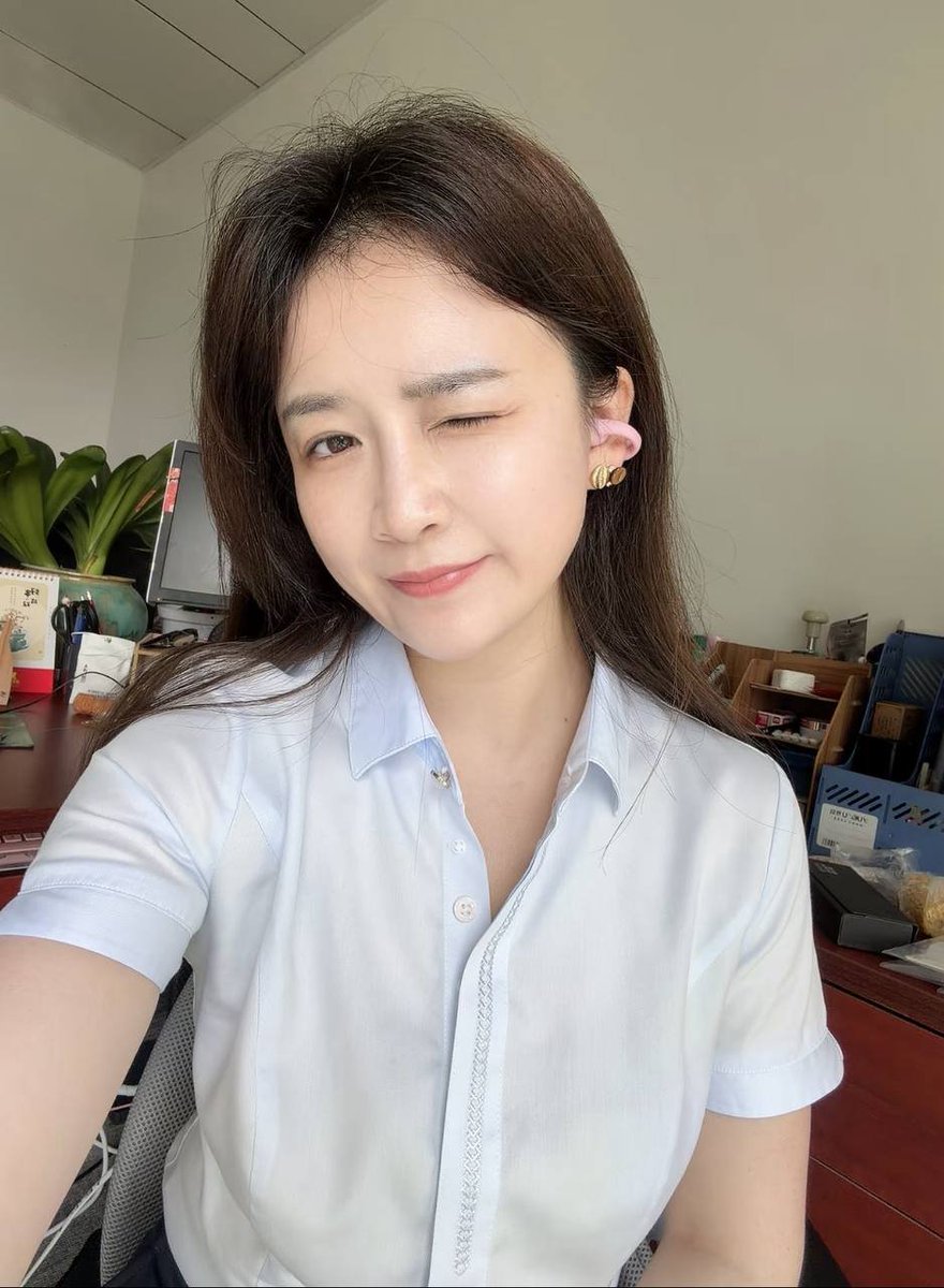 itzhembee's tweet photo. 刚玩X ，这上面怎么约，谁教我一下在推特该如何约！ https://t.co/Fmln8Vn57E