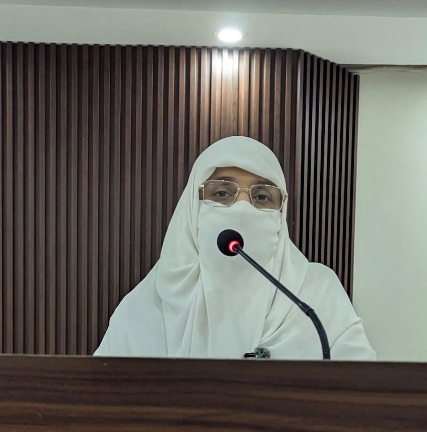 JIwomenKarachi's tweet photo. قلم سے کلک تک، دعوت کا نیا سفر کے عنوان سے بلاگنگ کے موضوع پر تربیتی ورکشاپ قبا آڈیٹوریم گلبرگ میں منعقد ہوئی، جس کا اہتمام میڈیا سیل ویمن ونگ جماعت اسلامی کراچی کے تحت کیا گیا۔ https://t.co/uEKfWZ1moK