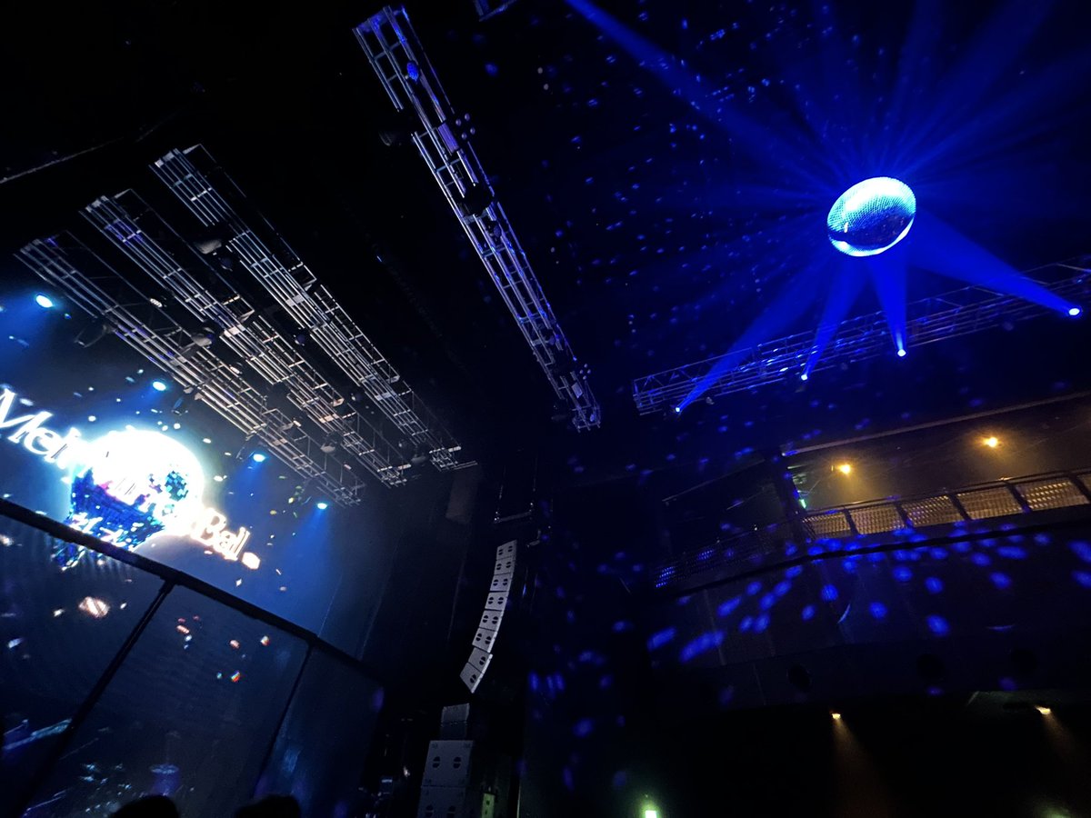 Ken02726591's tweet photo. 礼衣のライブ行ってきた

数年前のあの件から､行かなくて後悔したくないライブはなるべく行くようになった

#礼衣MMB https://t.co/dnjDo8usGl
