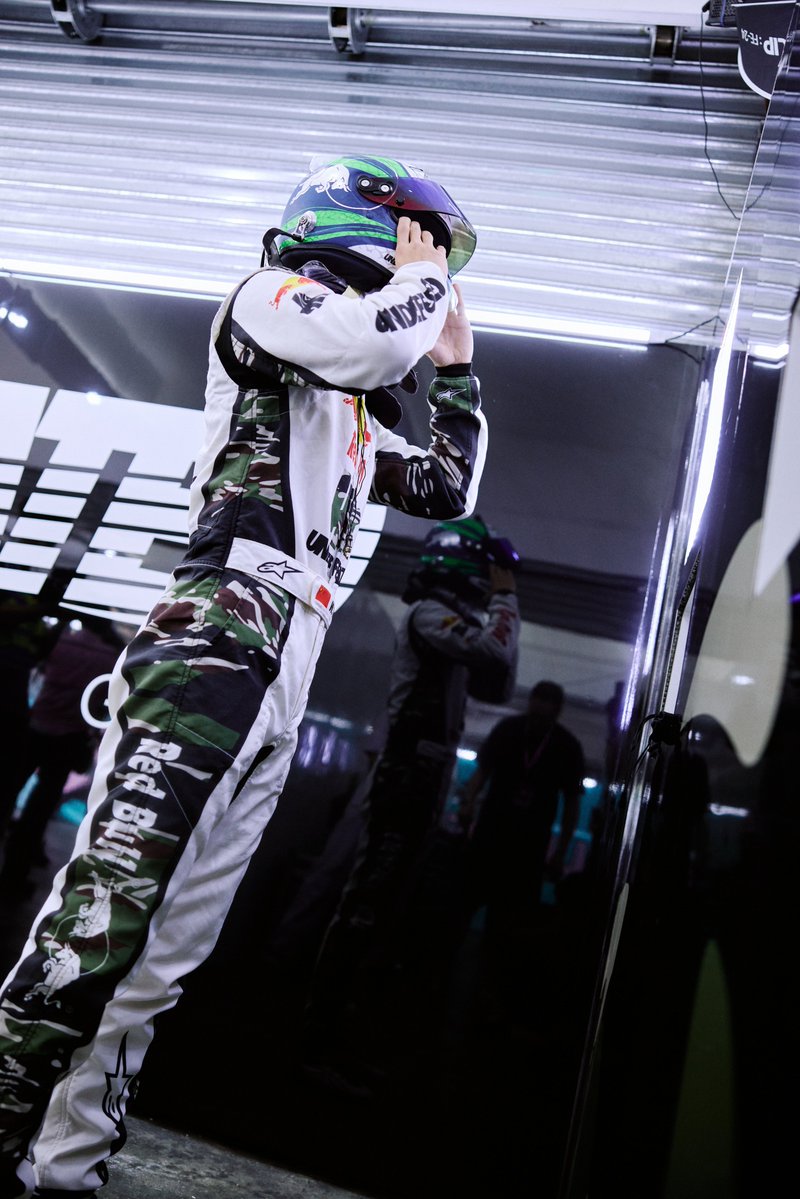 xrenaur's tweet photo. YIBO-OFFICIAL weibo update 26072026

1/3
#WangYiBo #王一博 #85RACING #YIBO85
©YIBO-OFFICIAL https://t.co/7Fjiu0UN9C https://t.co/TUrlRaI98O