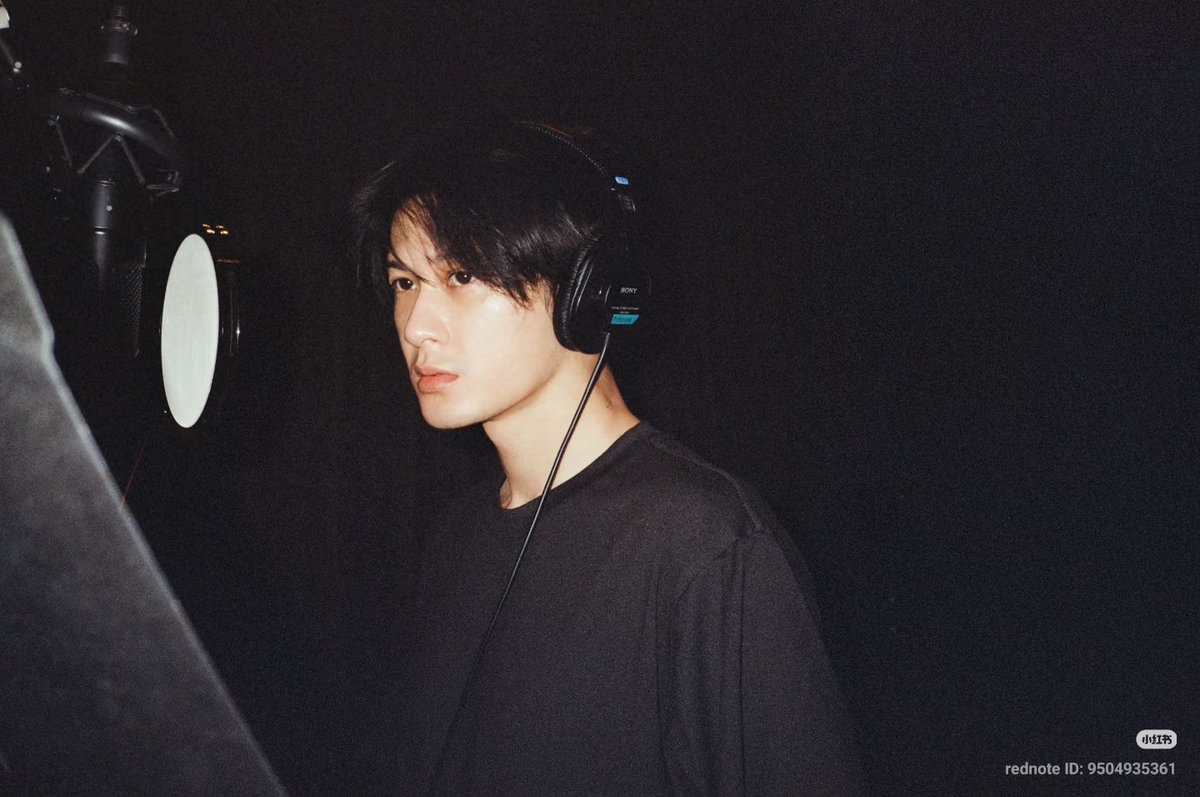 Pretty_kyu02's tweet photo. ป๊ะป๋าถานมาอัพสถานะบั้ม3 🎙️80% ✌️😍 มีหนุ่มน้อยลีฉิ่วตามไปด้วยนะ พี่ไต้อยู่ไหนนะ🤔 🐶🥰  #ถานเจี้ยนซื่อ #TanJianci https://t.co/n9rnodfudf