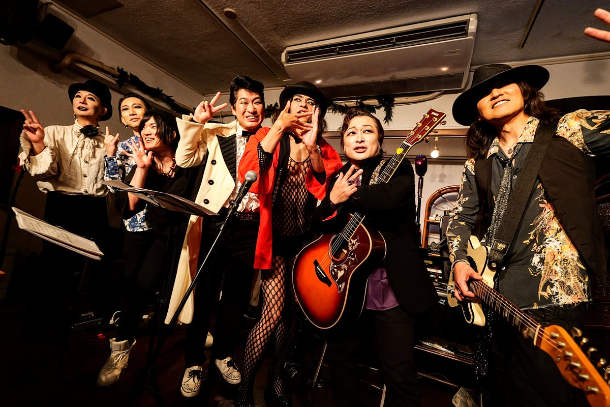 lunglungtata's tweet photo. チョイ足し２枚

#蜂鳥あみ太=４号+
#ショルヘーノ
#最鋭輝
#ボランドール劇団
#悪魔と貴族とムーディストの宴
#八丁堀クイントアロー
#クイントアロー
#八丁堀 https://t.co/U3pF5uw2T3