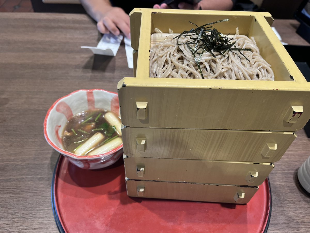 yunouro's tweet photo. リコリコ勝ったので土用の丑の日 https://t.co/uMZQY7AKuT