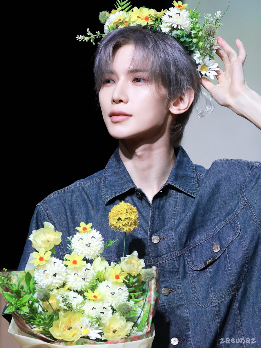 zaeunaz's tweet photo. 260723 뮤직아트

아름다운 건 다 전부 네 거니까

#여상 #Yeosang #ATEEZ #에이티즈 https://t.co/Cv5OvXQ8nA