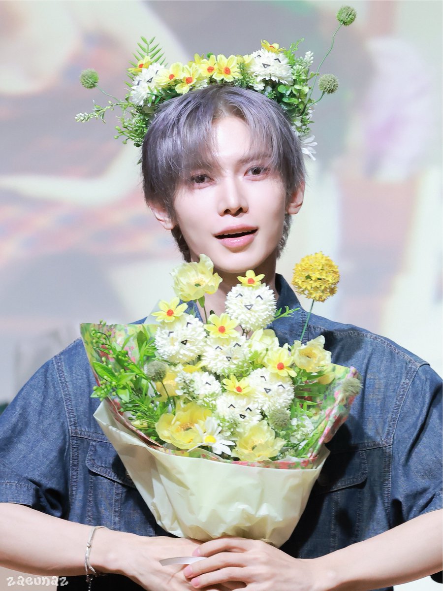 zaeunaz's tweet photo. 260723 뮤직아트

아름다운 건 다 전부 네 거니까

#여상 #Yeosang #ATEEZ #에이티즈 https://t.co/Cv5OvXQ8nA