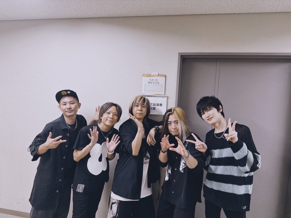 misamisamisawa's tweet photo. アクトシティ浜松 大ホールにて
マジカルミライ2026 HAMAMATSU
3日間６公演でした！
次は大阪です！
ありがとうございました！！

#マジカルミライ2026
#初音ミク https://t.co/2IvNfjZdcD