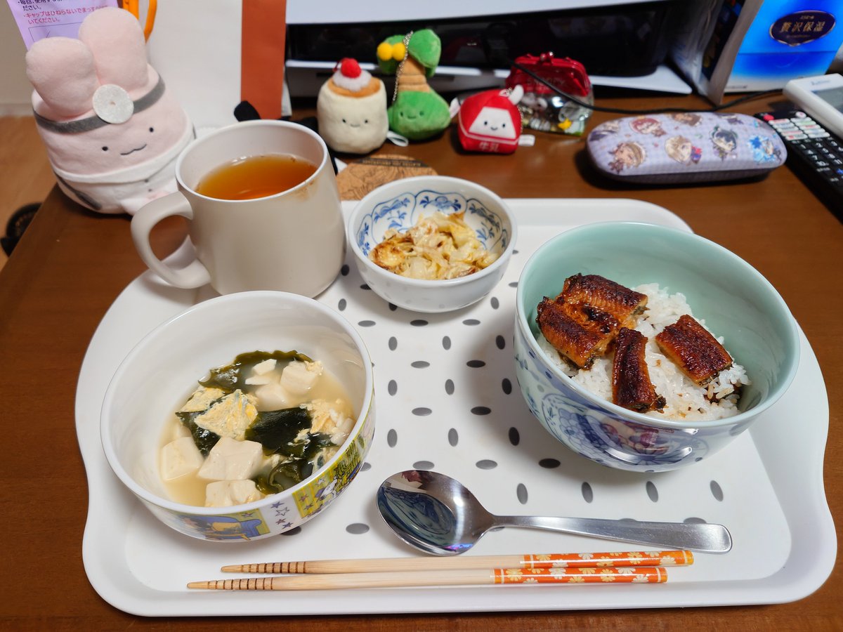 miyulotte's tweet photo. うなぎだよϵ( 'Θ' )϶ https://t.co/e21YOm8LFa