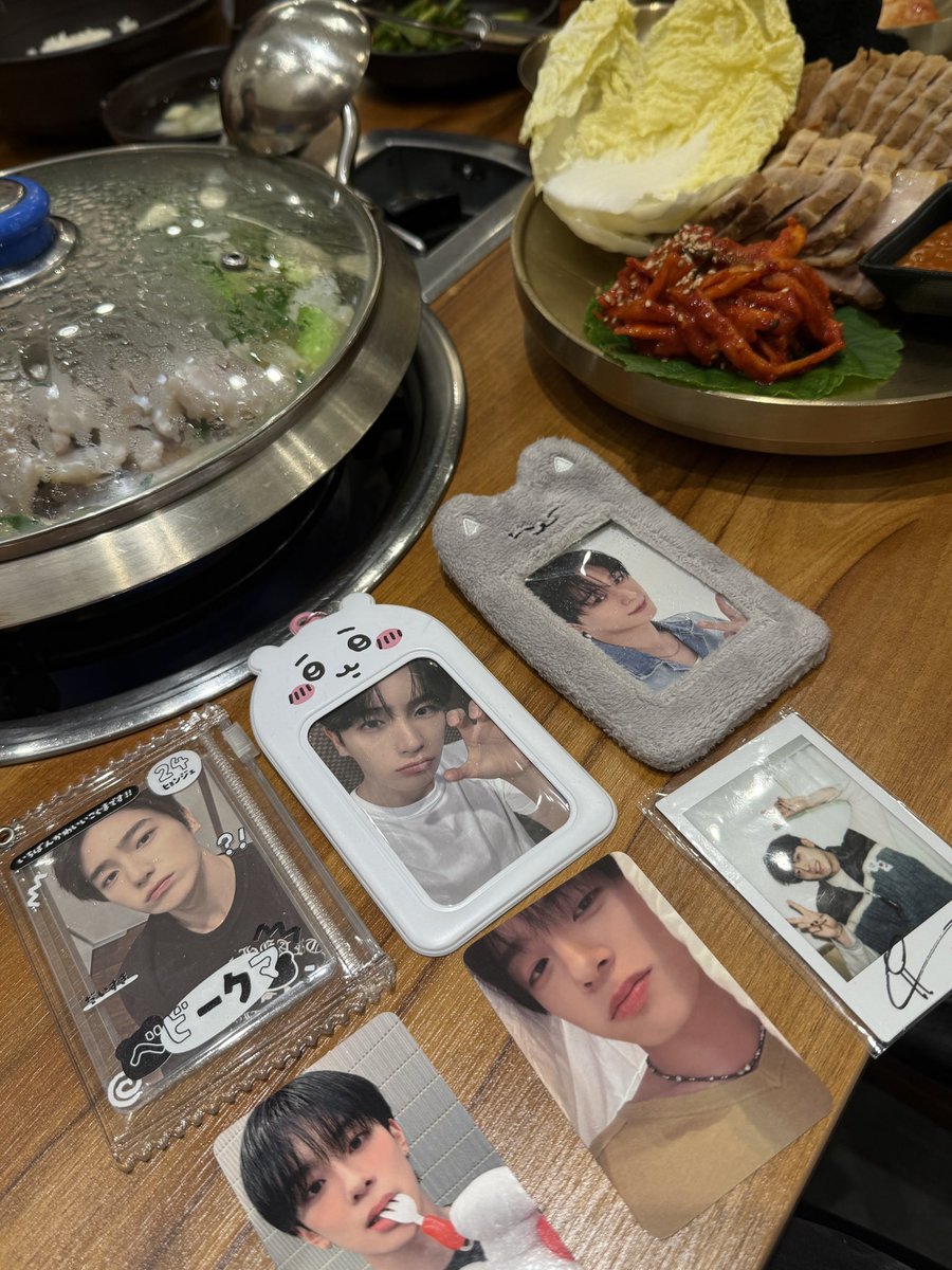 ju__030's tweet photo. 야르한 잼컨 발생 https://t.co/rnoyvcSn2k
