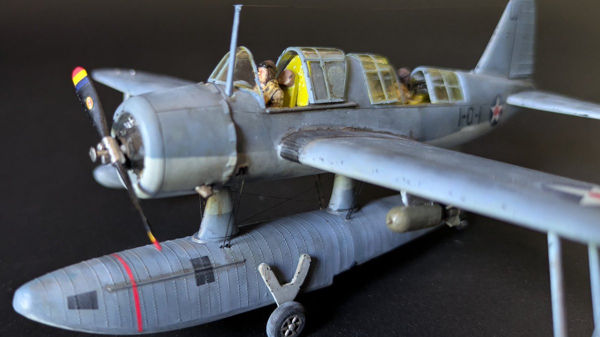 idatenkichi's tweet photo. おぉ～でけたッス(⁠◡⁠ ⁠ω⁠ ⁠◡⁠)

AIR FIX 1/72 VOUGHT KINGFISHER完成であります∠(￣◇￣) 　

古そうなキットなんですけど楽しめました(^0^)/ https://t.co/KwqdG6Hk2y