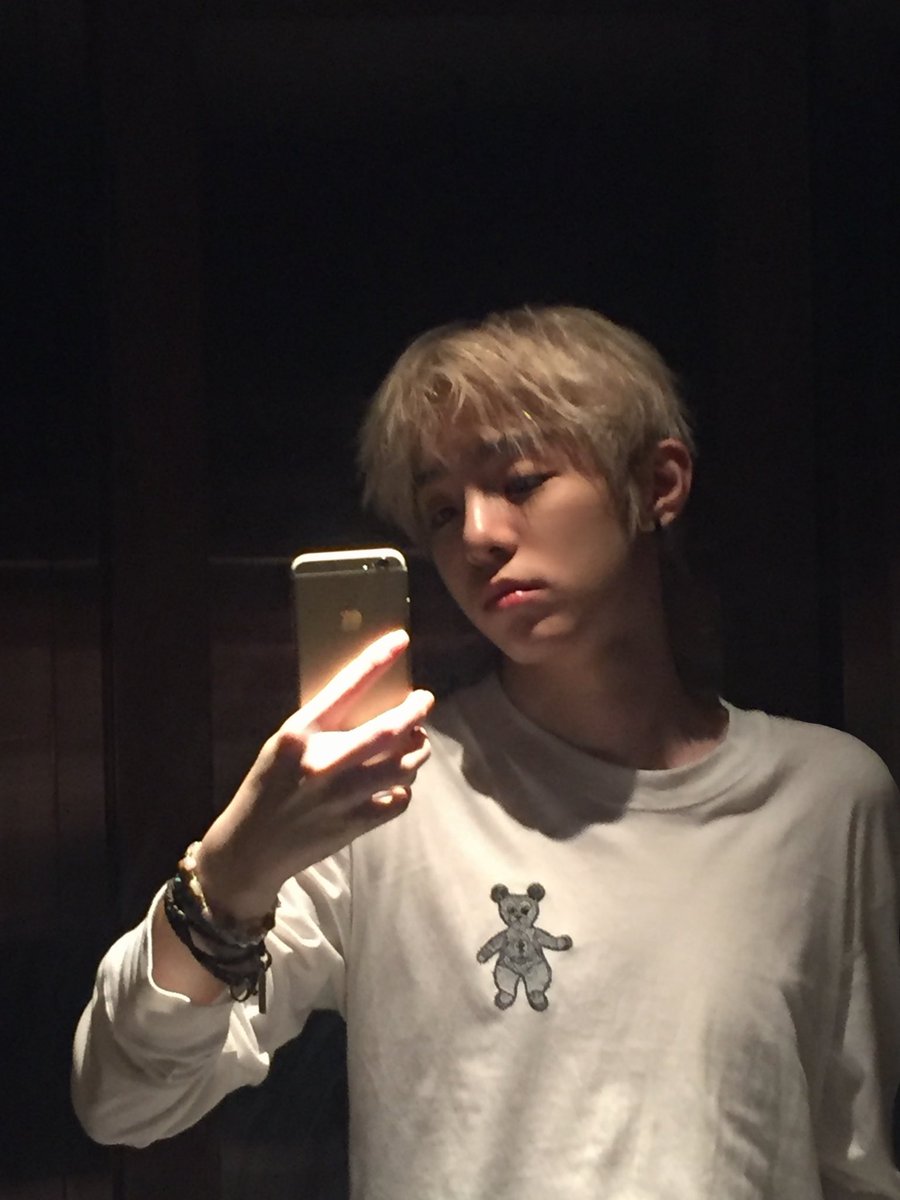 chnbwn232788's tweet photo. 🧑🏼‍🦳#천보원 #ボーウェン #bowen https://t.co/zlwWSIH9yK
