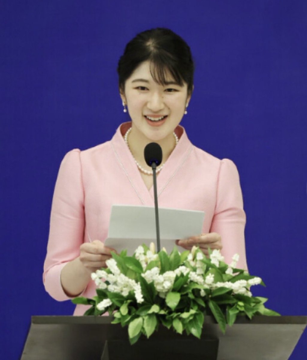 budoudaiji's tweet photo. 「女性天皇容認に賛成81％」

何回やっても国民は
「女性天皇」
を、超容認してますね

陛下も
「国民の理解が得られるものとなる事を望みます」
と言ってます

じゃ、決まりですね

そういう事で

#皇室典範改正はもう一度改正で https://t.co/2pUUQyhoO5