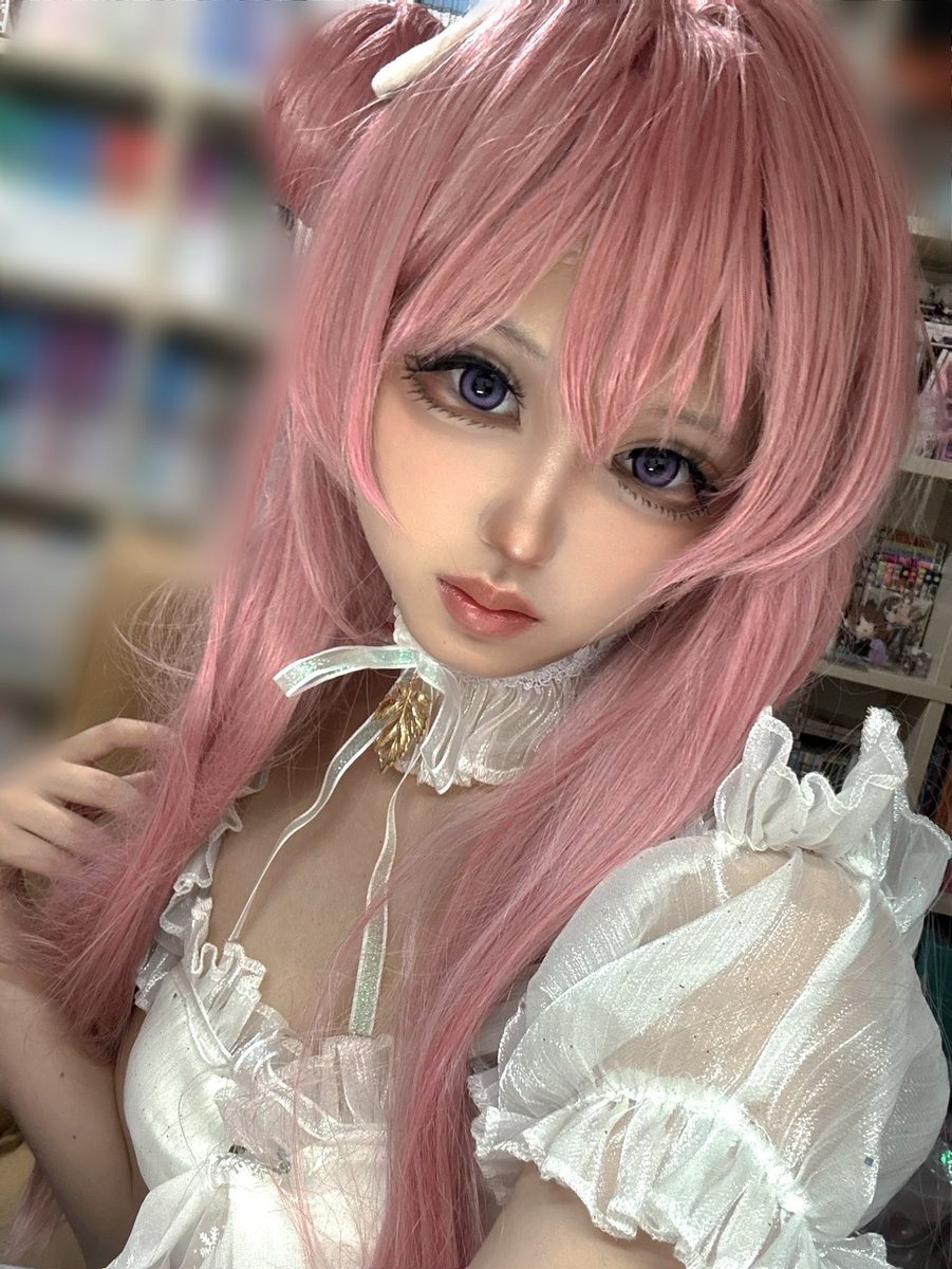 イオ tweet media