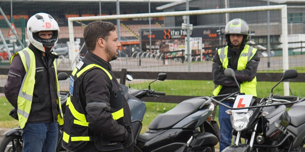 universalmct's tweet photo. 🏍️ Passion, dedication and a commitment to helping riders grow.

As an instructor, Guilherme understands that every rider learns differently. His focus is on creating a positive learning environment where students feel supported, challenged and motivated to improve.

#CBT #DVSA https://t.co/4d3AqpkIGU