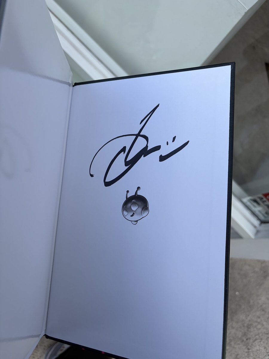 PassThePlunger_'s tweet photo. Thank you so much again for coming to the UK for the meet & greet!
@OlanRogers Thank you for answering my questions, thank you for the amazing memories with your show & book!
Thank you for being awesome!
“Your a good guy Gary”
#TheFinalChapter #FinalSpace https://t.co/kLCbJGHAGb