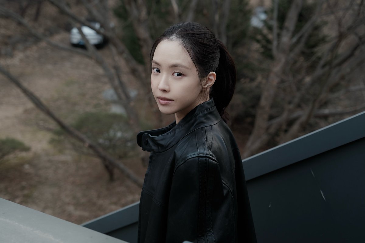 ginkgonut210's tweet photo. 260726 #손나은 인스타그램 

그 동안 김부장을 사랑해주셔서 감사합니다!
김부장님과 한수,진철 선배님,특임국팀, 세탁소사장님, 그 외에  모든 배우,선배님들,감독님,작가님,스탭분들 함께 해서 영광이었습니다! https://t.co/9DlJR9Poth