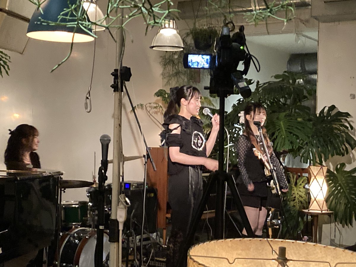 matsuko_8's tweet photo. バタバタしとる https://t.co/69DwdAOvk1