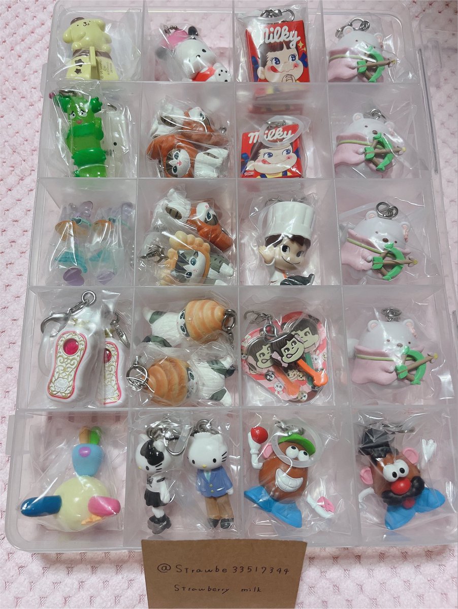 Strawbe33517344's tweet photo. 🎀めじるしアクセサリー交換🎀

譲 写真1~4枚目
求 固定ツイ

普通郵便でのお取引のみ📮
まとめての交換可能優先
レート考慮お願いします
お返事にお時間いただきます

 #めじるしアクセサリー #クリスタル #クマたん #サンリオ #おしゅし #カップヌードル #ペコちゃん #mofusand #ズートピア https://t.co/ZEYAVvSahk