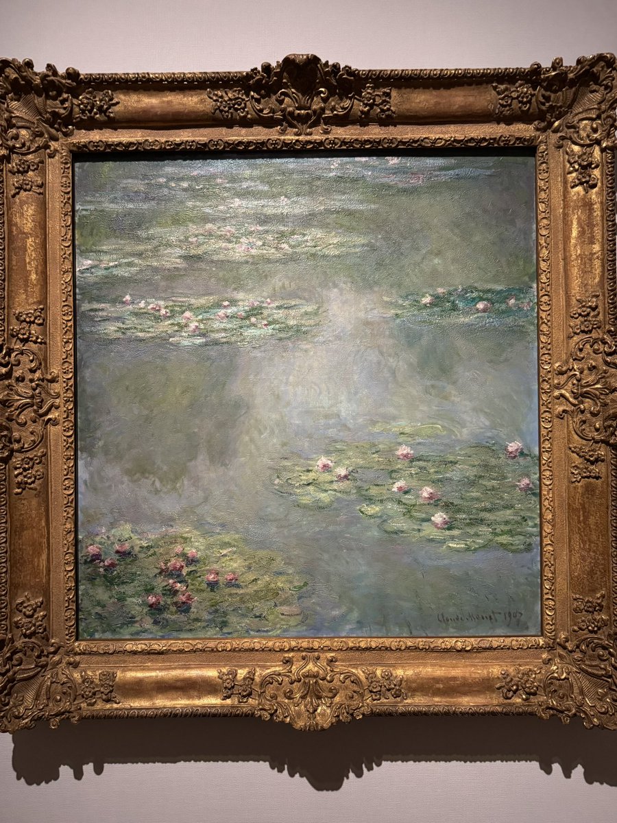 yylab's tweet photo. 遠くてなかなか行けてなかった
ポーラ美術館に初訪問！

モネの所蔵作品が一挙公開された上で
現代アートと並べられた対話型の展示で、これまで経験したことのない鑑賞体験

美術館自体もゆったり空間で美しく
また時間のある時にのんびりしに来たい

#ポーラ美術館 
#モネと21世紀のアート https://t.co/nppNU11Xk4