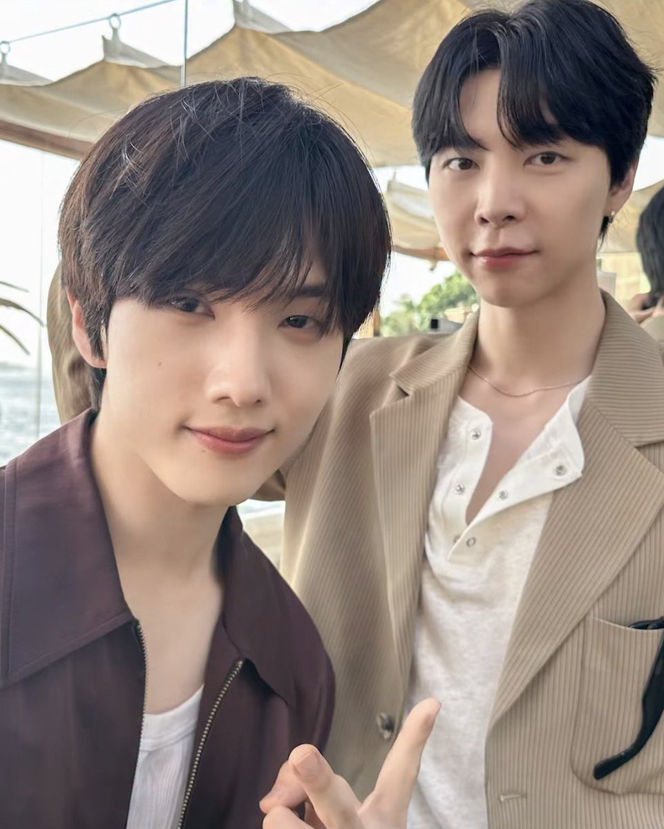 나리 tweet media