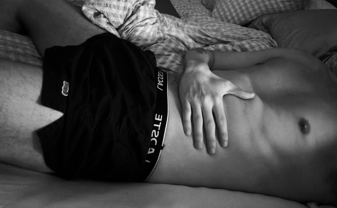 enthemorph's tweet photo. not new to #nsfwtwt <33
used to have 4k followrs

he // him 28yo
6’4 girldad with bigg handss

luv to get new moots,, <3 or follow to be moots https://t.co/OigX6iiVRI
