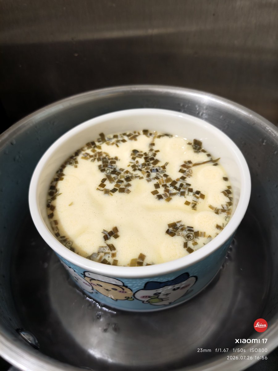 TinHoBlogger's tweet photo. 7/26（日）
👨🏼‍🍳 台風の休日の晩ごはんは、簡単な料理いか🦑炒めと茶碗蒸だけ✌️😋
蝦干雲耳節瓜炒墨魚、鰹魚汁蒸滑蛋

#簡単料理 
#うちごはん 
#炒め物 
#茶碗蒸し
#うまい https://t.co/1IQvR2JBt9