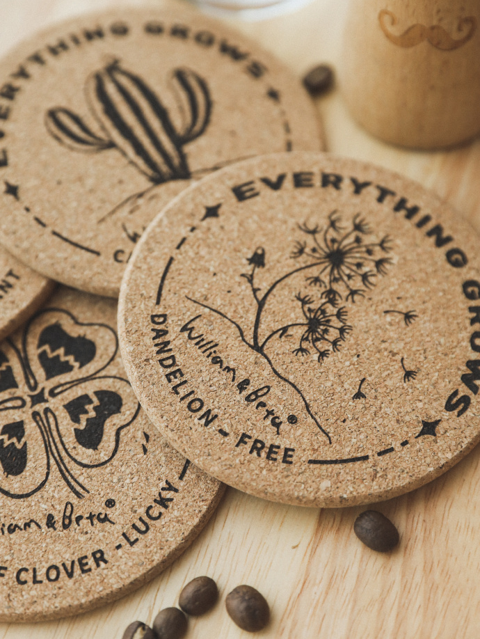 wowcat1201's tweet photo. [Tired of plain mugs DIY a cozy wood-slab coaster set for your morning brew in 10 mins—no fancy tools needed! Grab 4 small wooden slices + craft glue + sandpaper, glue slices together, sand edges, done! Perfect weekend micro-project ] https://t.co/wJA6erJdTQ