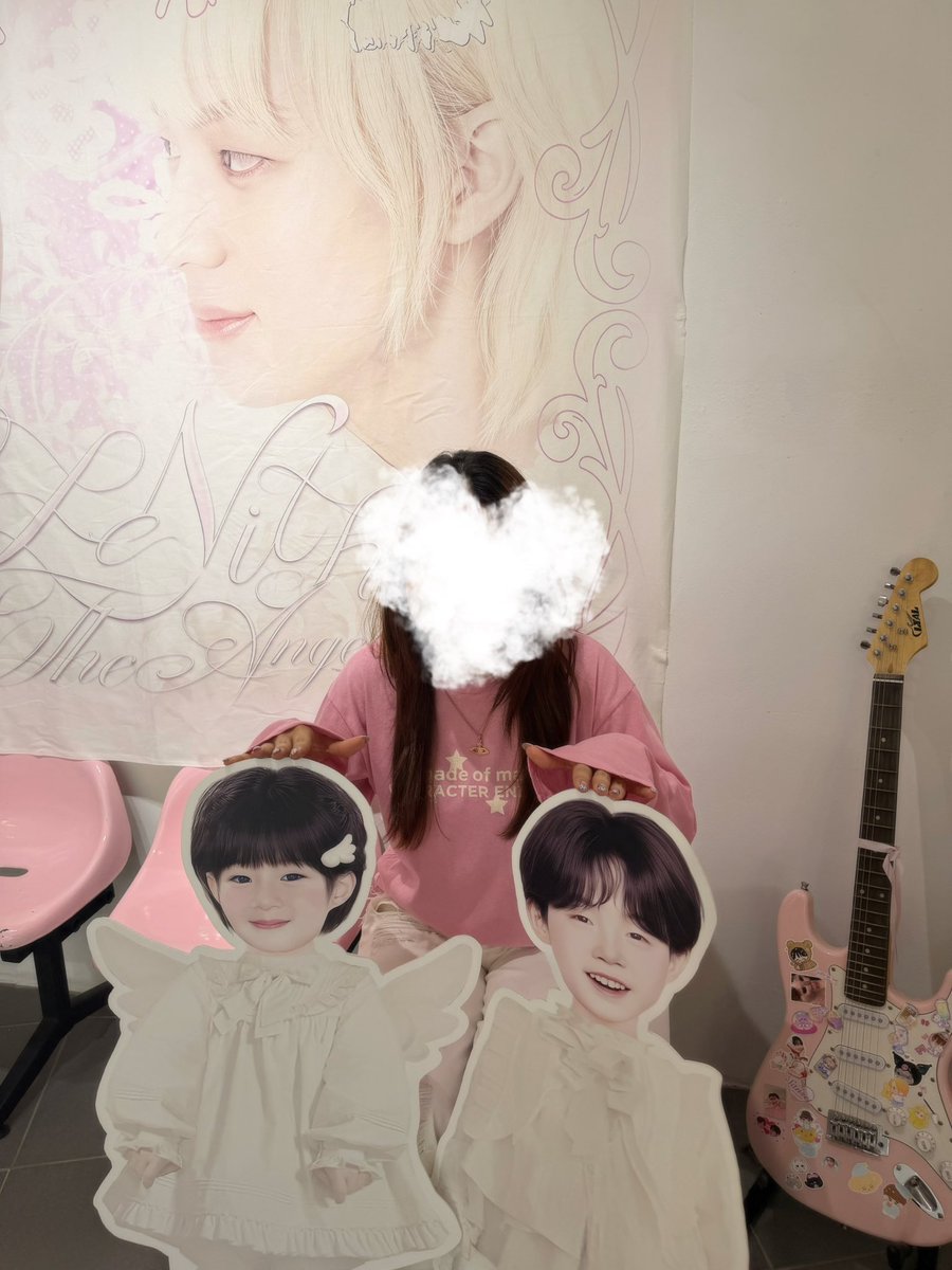 mnxmxloveznn's tweet photo. 𓍯𓂃𓏧♡ #NUNEW25thBDproject ◡̈
𑣲◡̈ #ZNtheangelxCafe ᢉ𐭩

มาคาเฟ่วันเกิดน้องนิว น่ารักไปหมดทุกอย่างเลย ปีนี้ก็ได้2จิ๋วกลับบ้านอีกแย้วว ขอบคุณมากๆนะค้าบ💗💗

❥ #ZeeNuNew #ZeePruk #NuNew  ᥫ᭡. https://t.co/BcGfBGTT1y
