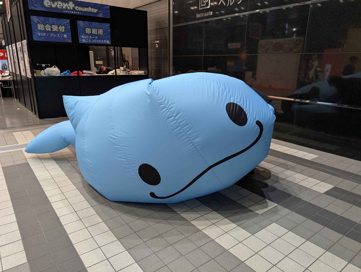 VketReal's tweet photo. ほら。帰るよ。
#VketReal https://t.co/iSZfPCpukL
