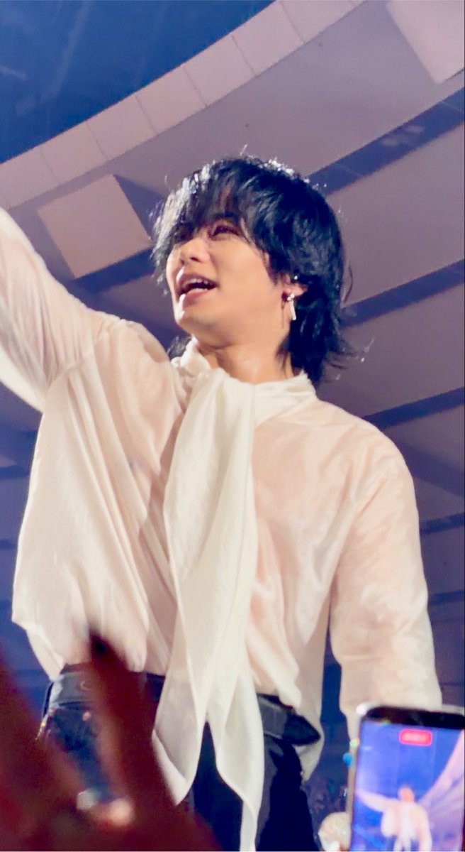 miochin_hkmk71's tweet photo. 本日も撮影推しは来ず安定のメンバー🙂‍↕️💪🏻w
#LDHPERFECTYEAR2026
#川村壱馬 #武知海青 #神谷健太 https://t.co/mf2apaPtxs