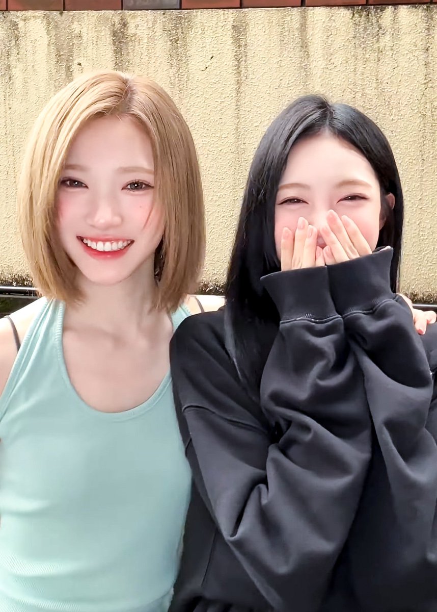 애옹 tweet media