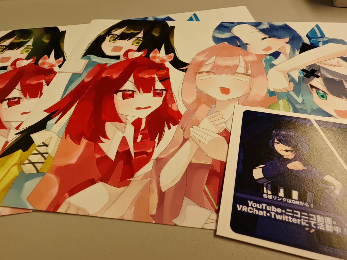 KUTAITEPiano's tweet photo. #でこでい 
旅行先で現金をほぼ使わずちょうど余っていたのでやってきました！
全部出しはあれかなーと思いましてわたくしの名刺で目隠ししておきます🫡
イラストがめちゃくちゃ良きです…

@Decorate_days https://t.co/wsgeENd1GC