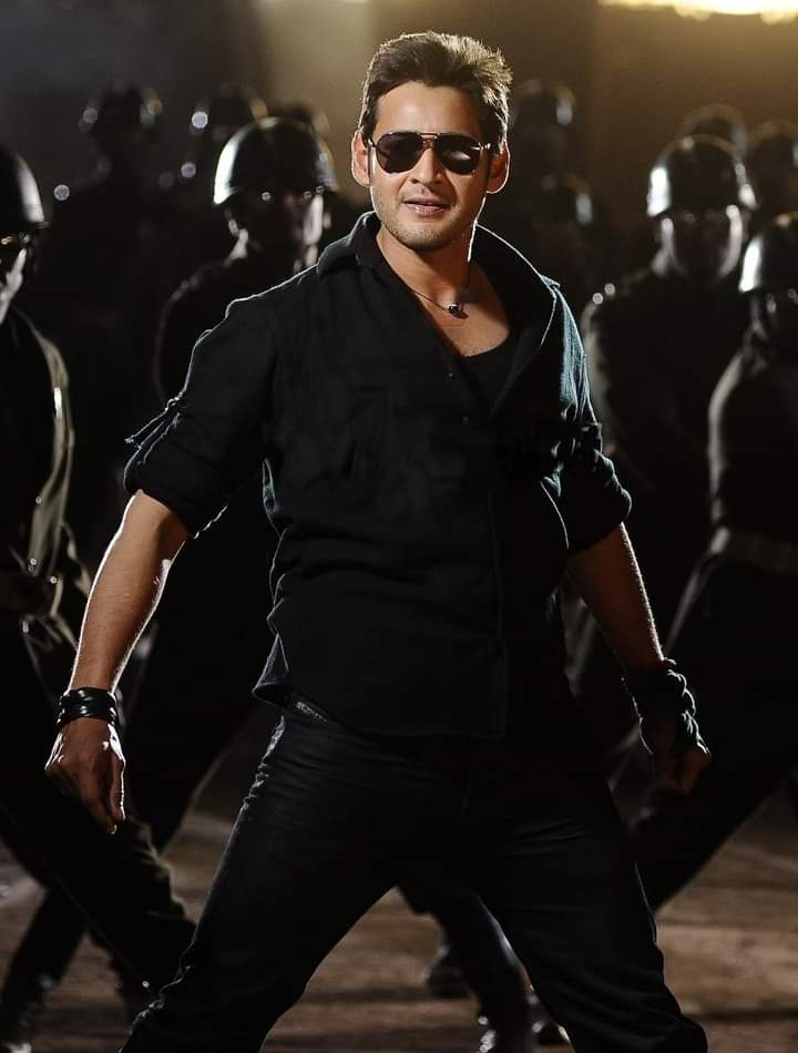 Srinivas26282's tweet photo. Dookudu Unseen pic 🔥🔥

#Dookudu4k https://t.co/Mlo5a1TTKl