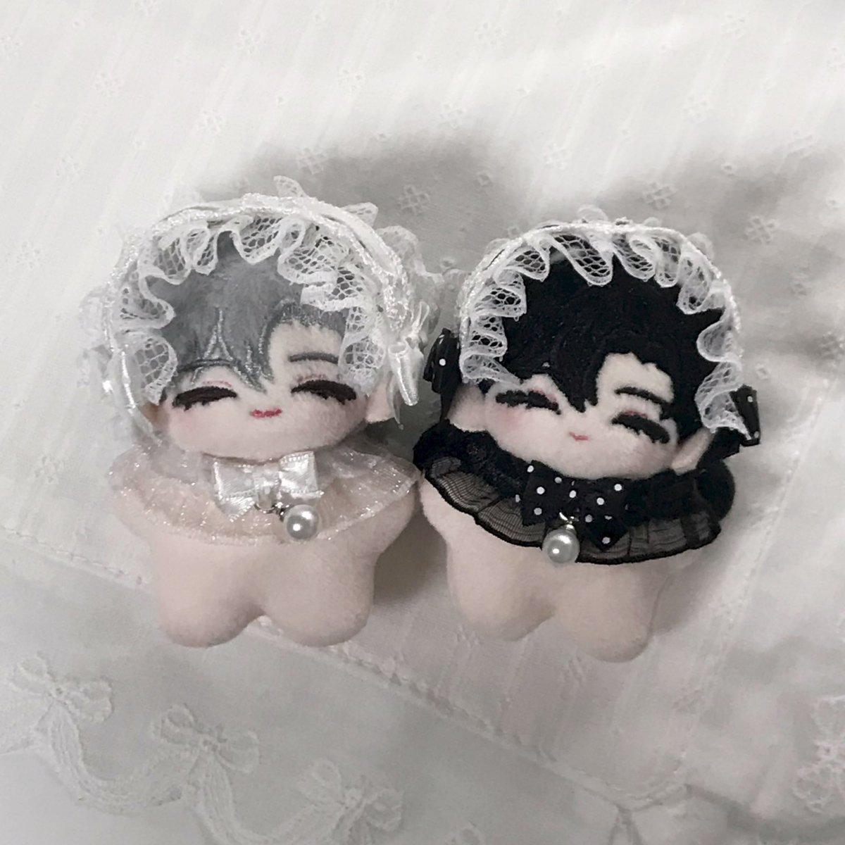 suncloset_'s tweet photo. ˚₊‧꒰ა 𝒷𝓁𝒶𝒸𝓀 &amp; 𝓌𝒽𝒾𝓉𝑒 ໒꒱ ‧₊˚ https://t.co/5OWiv8nFk7