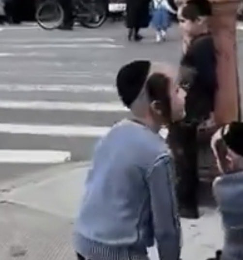 This goy know 🇩🇪 tweet media