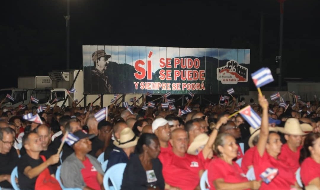 DrRobertoMOjeda's tweet photo. Junto a @DiazCanelB y más de cinco mil compatriotas reunidos en la Plaza de la Revolución de Pinar del Río, celebramos el Acto Central Nacional por el 26 de Julio, momento para reafirmar la unidad y la determinación de vencer. #MiMoncadaEsLaPatria https://t.co/nhAk0UPzv4