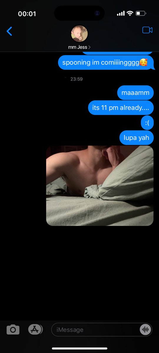 lateatparty's tweet photo. tones two tweets au,
kakak cantik 18+ https://t.co/iQTftXwl8k