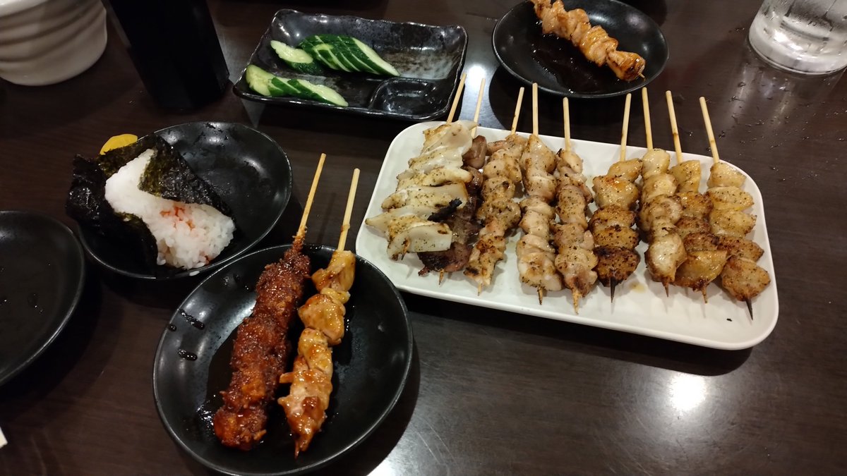 mirranosk's tweet photo. 夜飯、飲み、美濃路
withプーさん夫妻(遂に正式夫妻) https://t.co/jE9yRAYFnm
