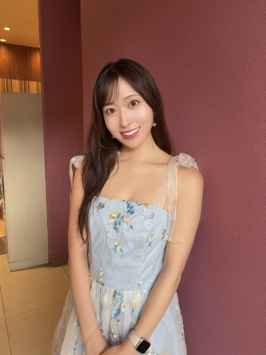 sa2n_gt's tweet photo. 本日もアロー京田辺店へ
来てくださった皆様
ありがとうございます🥰💕
18時〜のチェキ撮影会は
御遊技中のお客様と撮らせていただき
みんな喜んでくれて私も楽しくて
めちゃ嬉しかったなぁ☺️📸🫶
ゆっくりみんなとお話ししたくて
走り回ってバタバタしてました
すみません🙏
今日は目の前で当たるお客様多くて
私もハッピーすぎた🥳
また来月8/16(日)・15時〜21時
さっちゃんパワー届けに参ります🤗💎