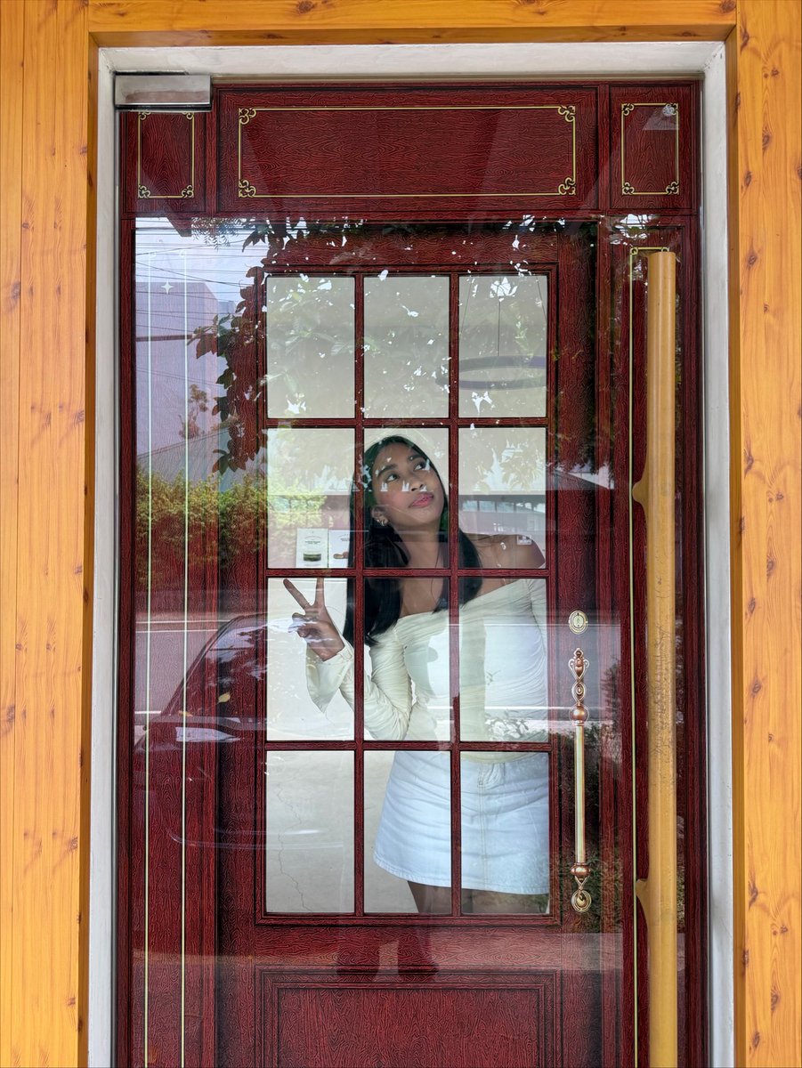 chxscls's tweet photo. my home in every universe 💜🚪🪄 https://t.co/5PtNdL6PWY