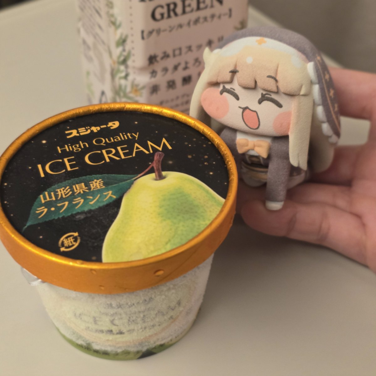 kotoha_nico's tweet photo. いまのｼﾝｶﾝｾﾝｽｺﾞｲｶﾀｲｱｲｽのシーズンはラ・フランスなんだってえ https://t.co/9QIF2fPoIP