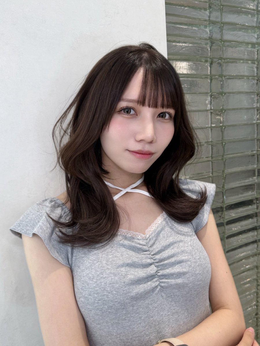 mi_reina_mv0526's tweet photo. れーなおねいさんだよ👩🏻🩶 https://t.co/SwMybei9h8