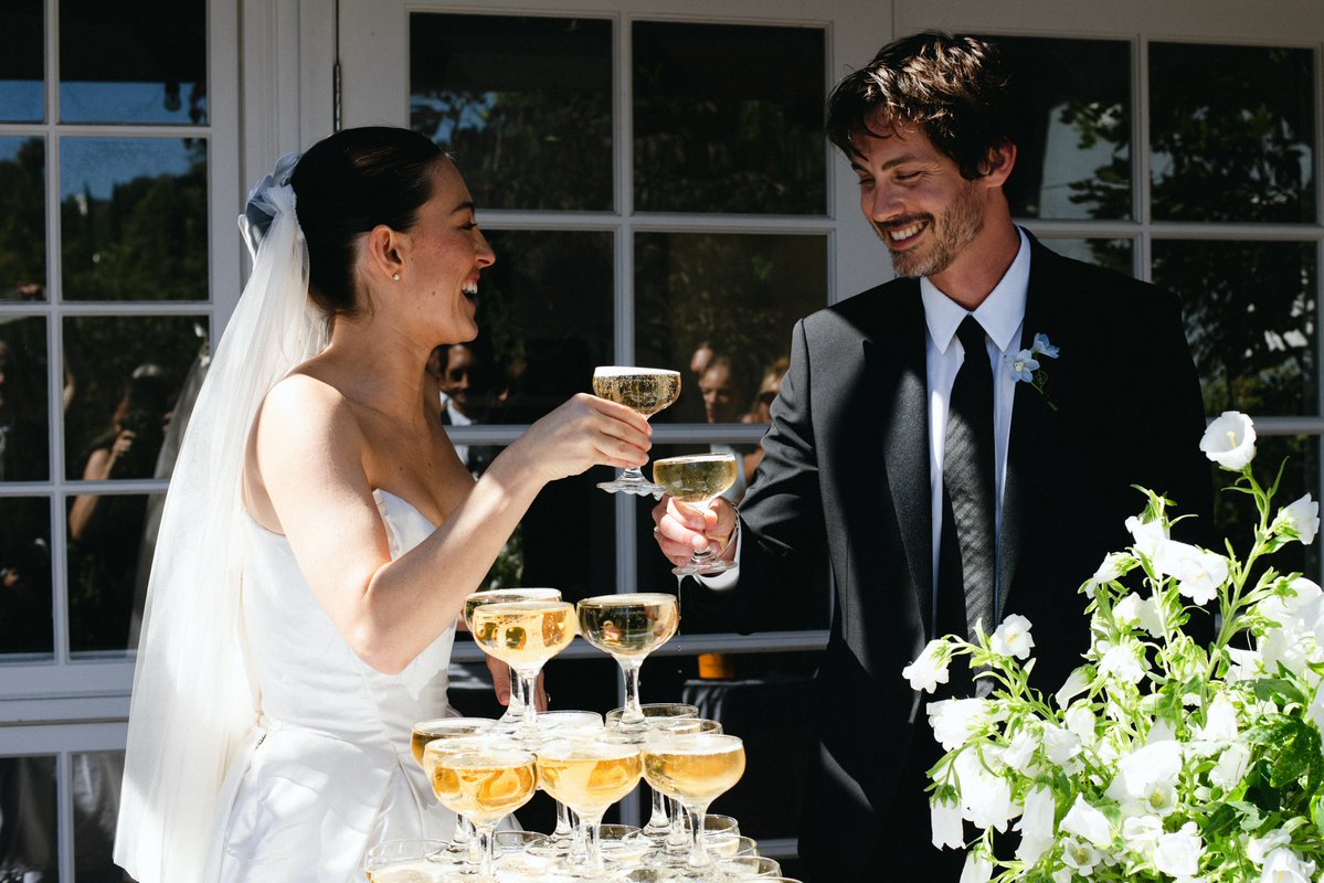 LermanUpdate's tweet photo. More photos from Logan and Ana’s wedding. 🤍✨ https://t.co/Cp64g2QilQ
