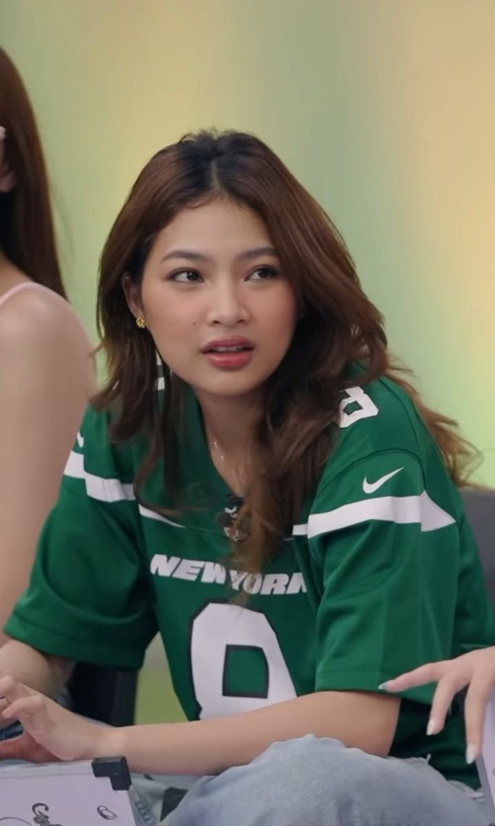 minesicolet's tweet photo. "If All Else Fails" 
– A #Jholet AU where Corena (🐺) never hesitates to help Julia (🐥), unaware that her account has been hacked. One misunderstanding, one devastating night, and four years later, the truth behind the girl everyone remembers as "the cheater" begins to unfold. https://t.co/wmKgA7joGp