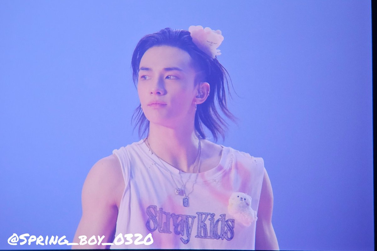 spring_boy_0320's tweet photo. 260726 Stray Kids <RUN IT SEOUL> 
#현진 #황현진 #hyunjin
@Stray_Kids https://t.co/dyWHfwZEKr