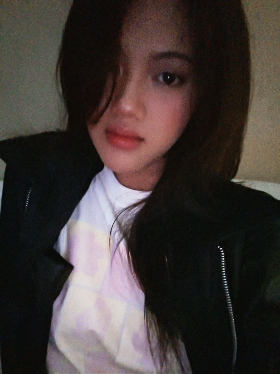 yinfeksi's tweet photo. baju dari pacall nyang dia design sendiri :33 i love my gf https://t.co/kmpTxRVhxd
